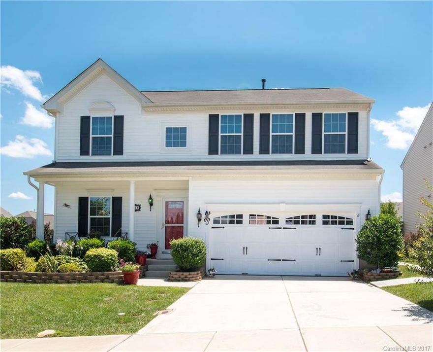 MUST SEE beautiful, meticulously maintained 4 bedroom 2.5 bath home in acclaimed MGSD. Stunning curb appeal on this corner lot. Light & bright open floor plan with gorgeous kitchen, granite countertops, tile backsplash, SS appliances, large island, breakfast bar, & morning room overlooking beautifully landscaped, flat, fenced backyard. Spacious family room w/ gas log fireplace, great for entertaining. 4 bedrooms upstairs including spacious master retreat with huge walk in closet & crown molding.