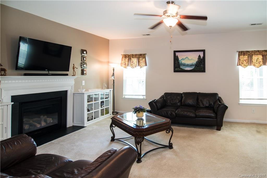 Curtis Pond - Residential