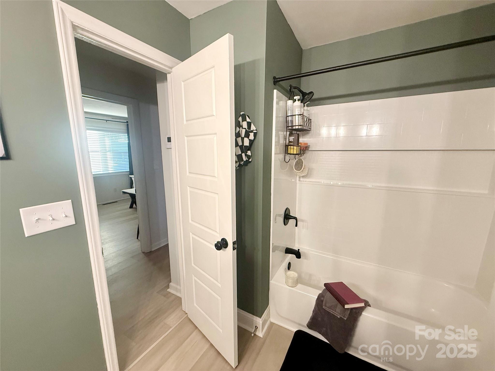 527 Katherine Avenue