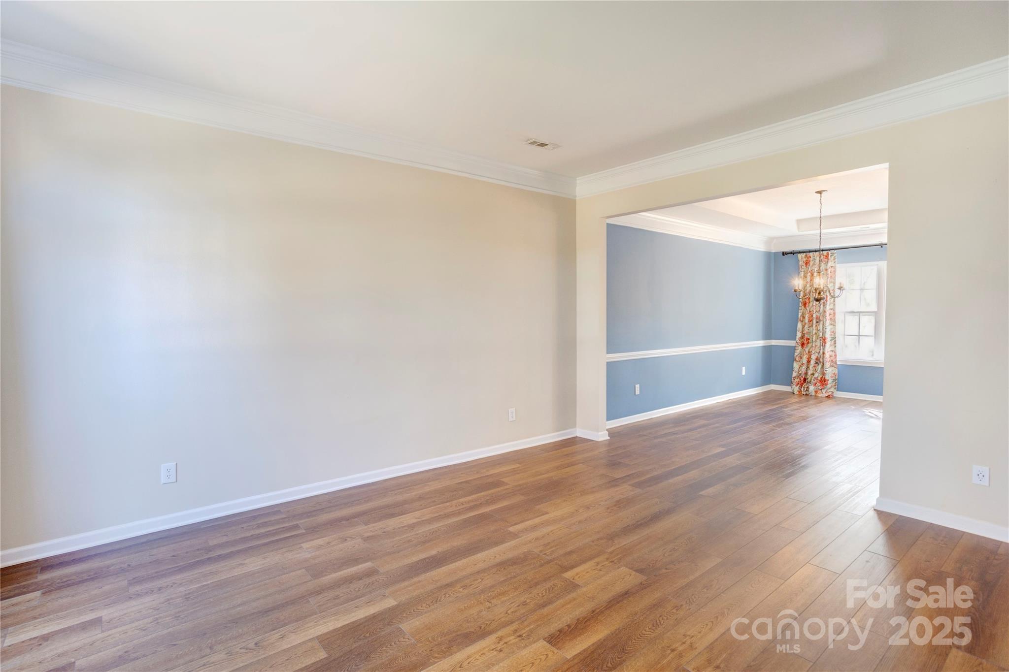 4721 Redmond Court NW