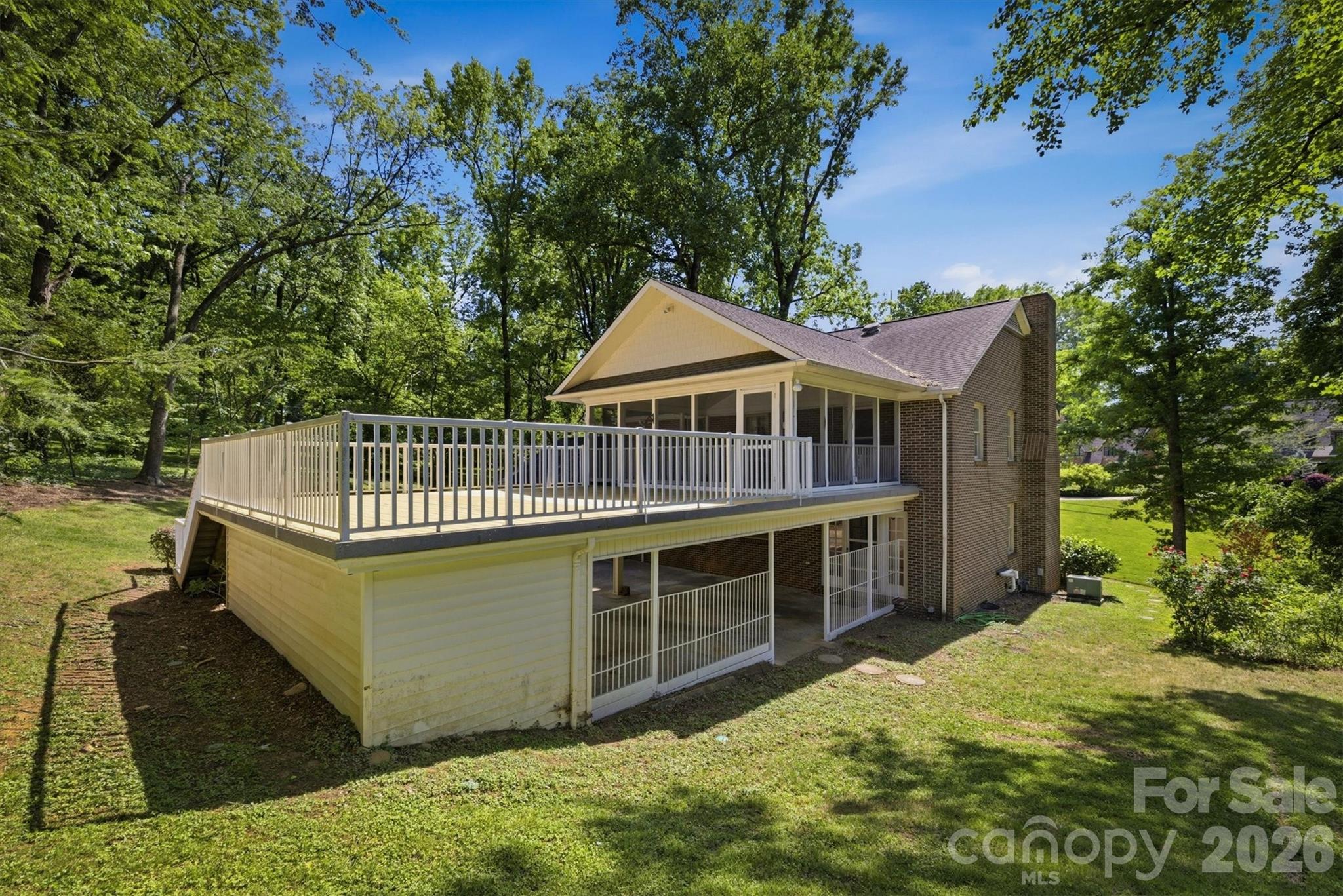 102 Woodland Drive