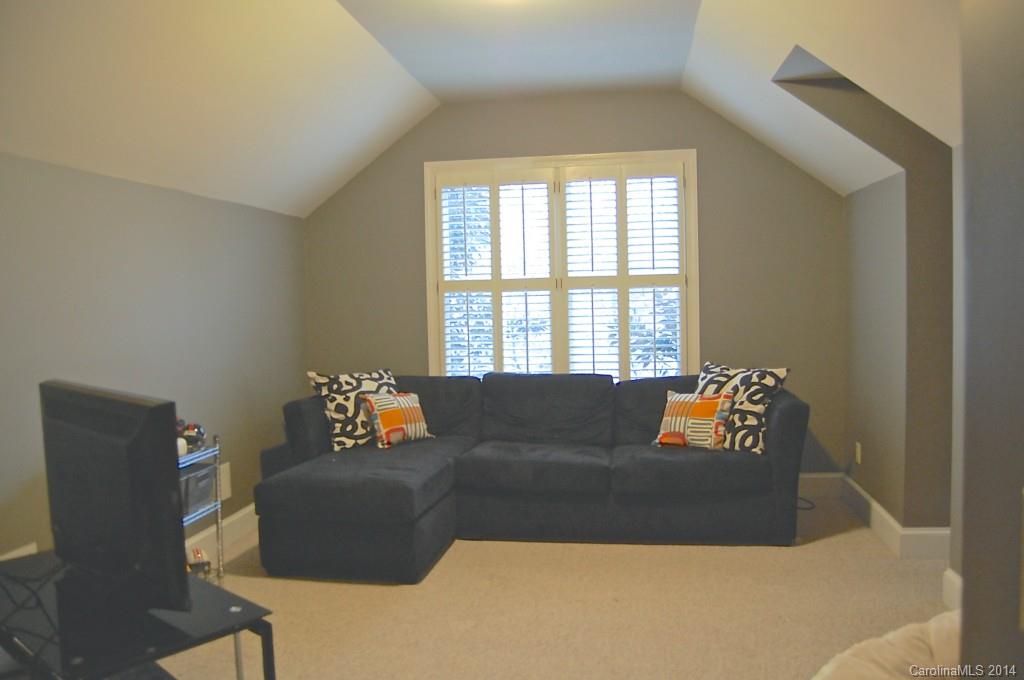 Beverly Crest - Residential