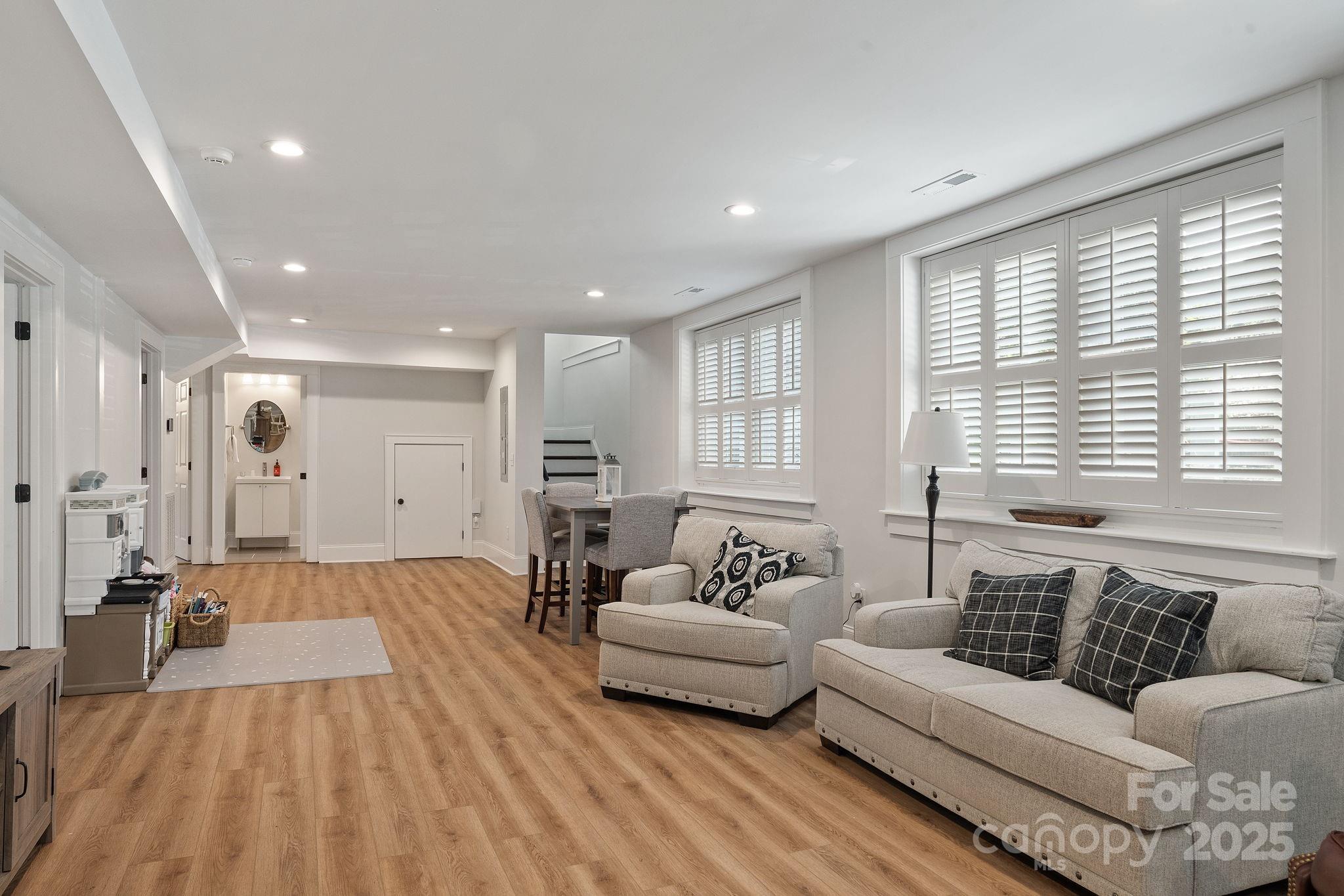 Ardmore - Residential