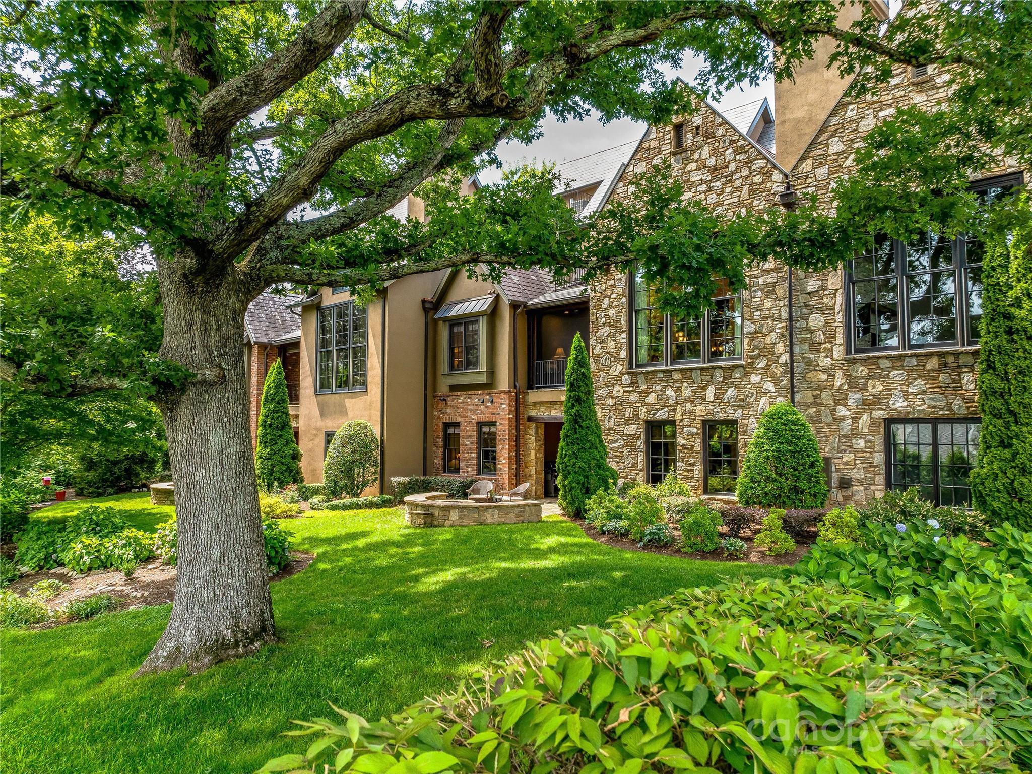 The Cliffs at Walnut Cove - Residential