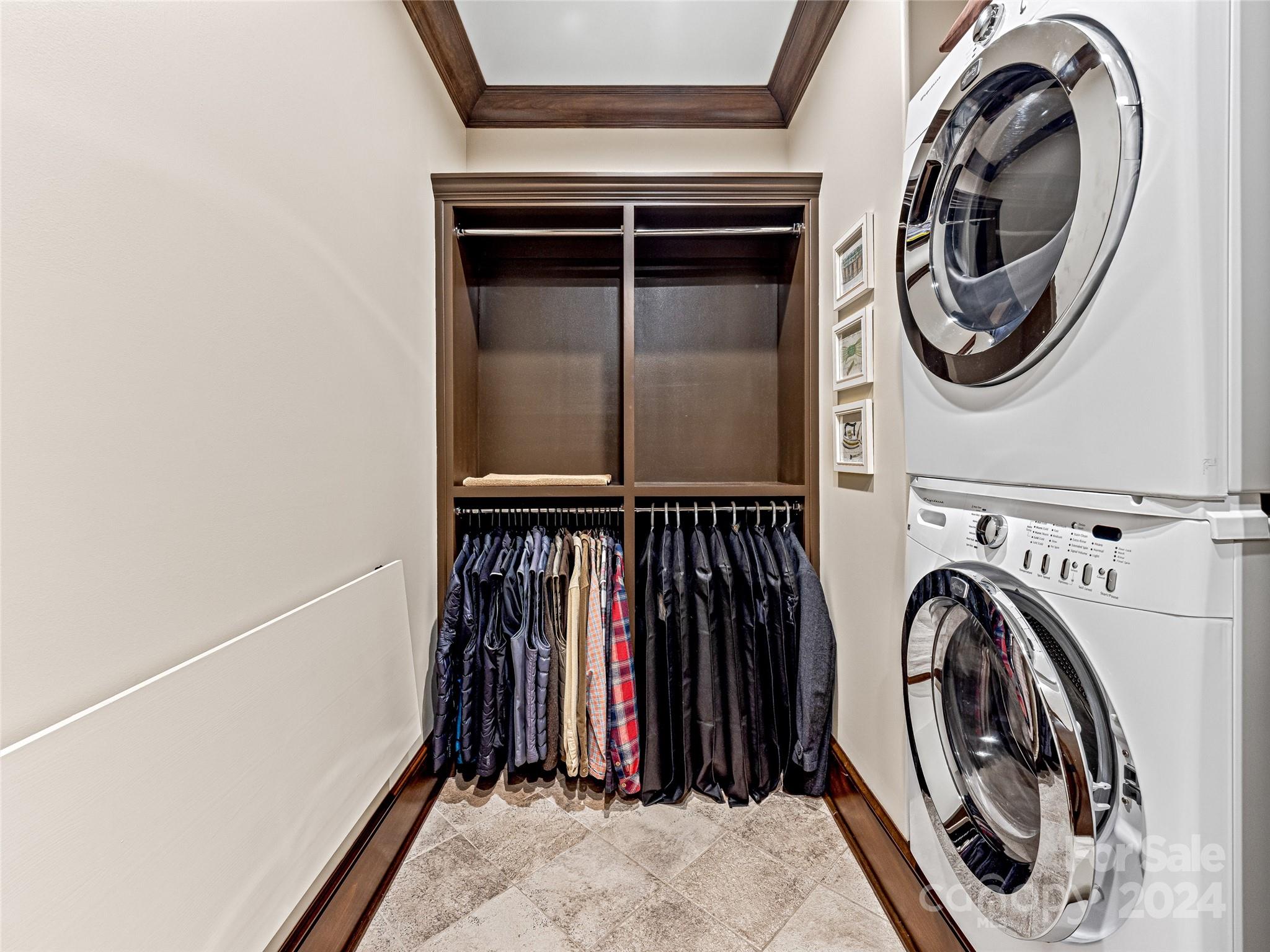 The Cliffs at Walnut Cove - Residential