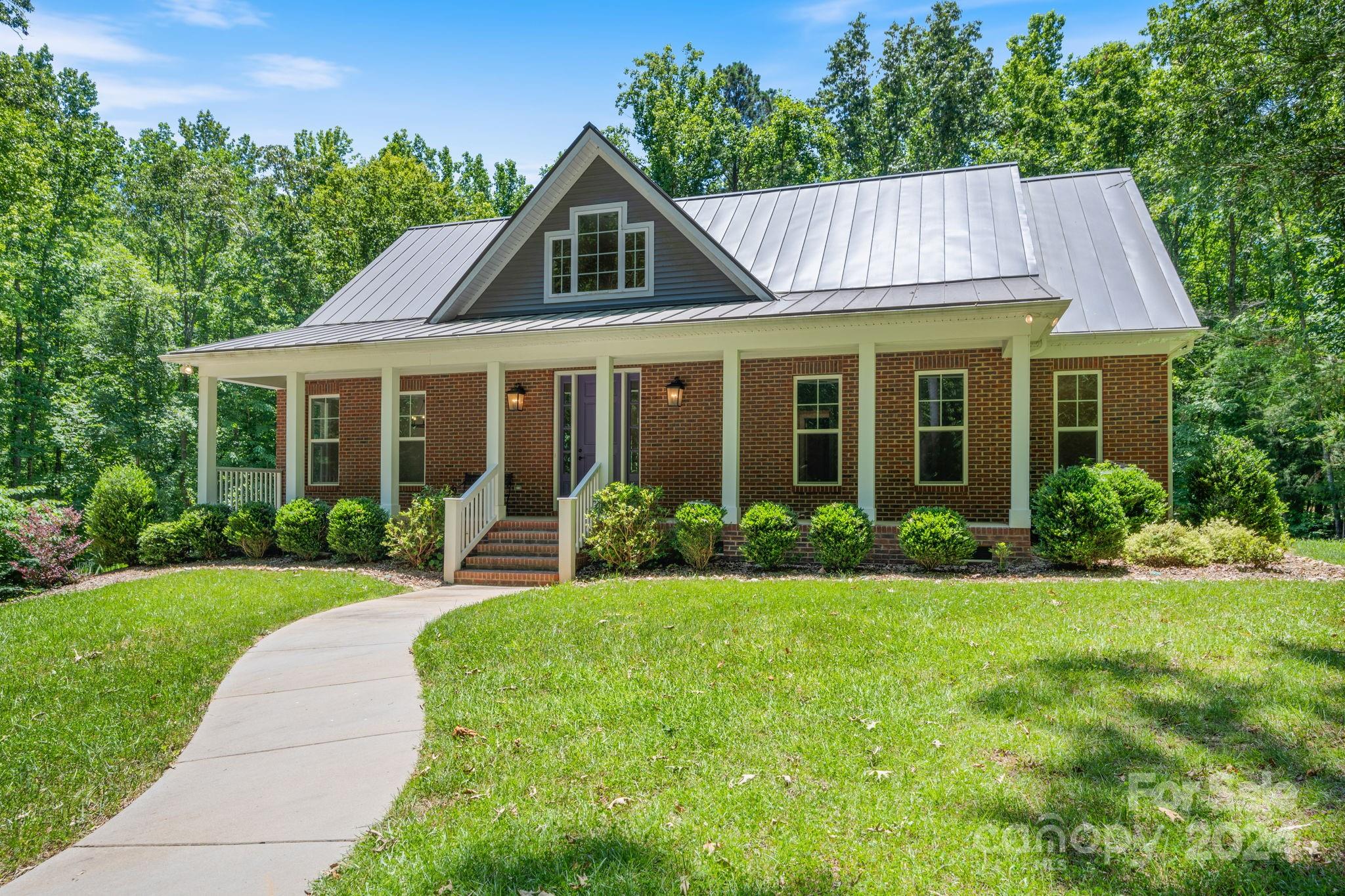 Quiet Creek - Residential