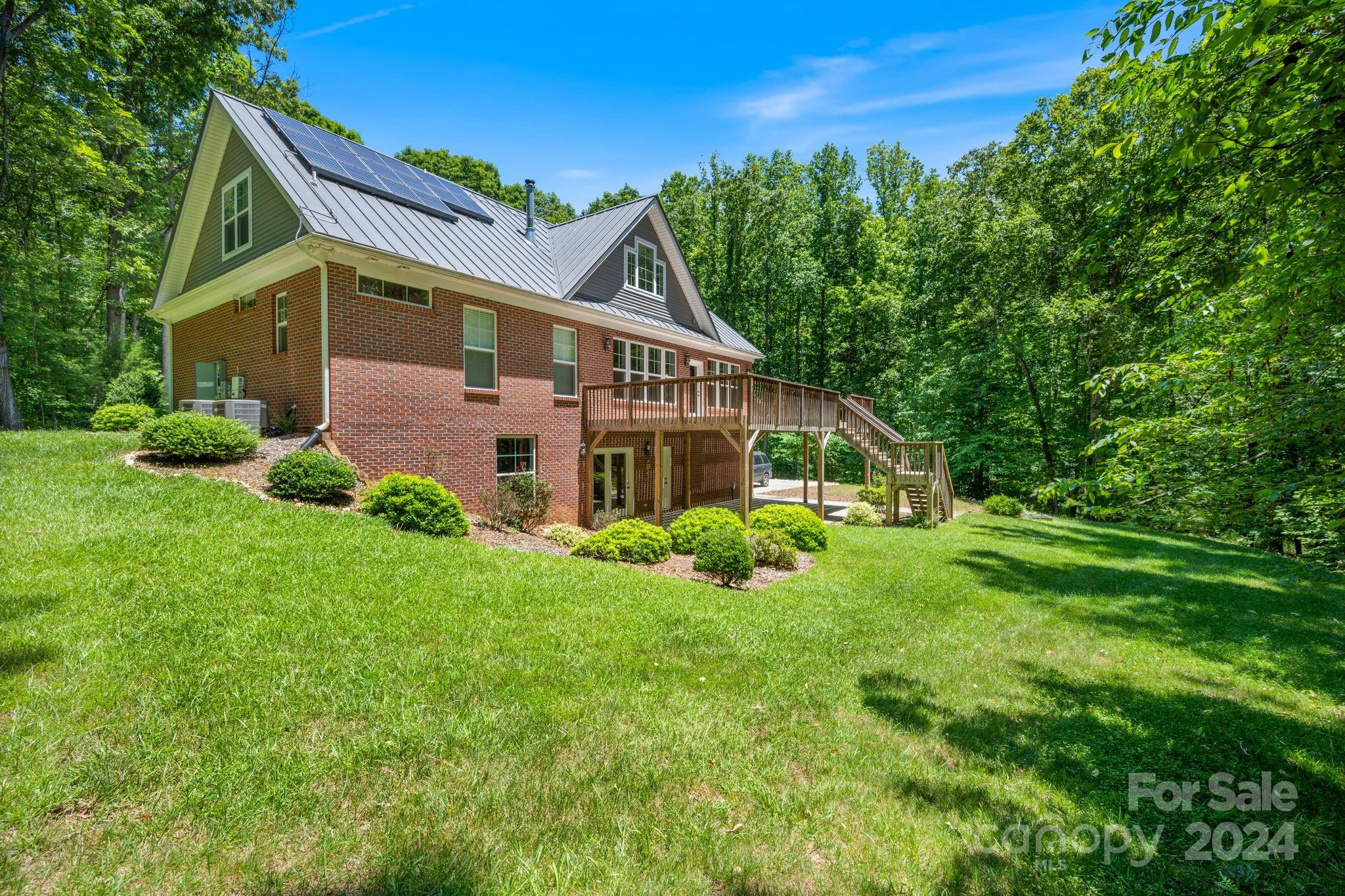 Quiet Creek - Residential