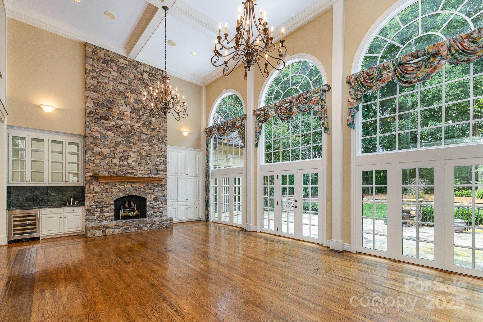 517 Kingsdown Court