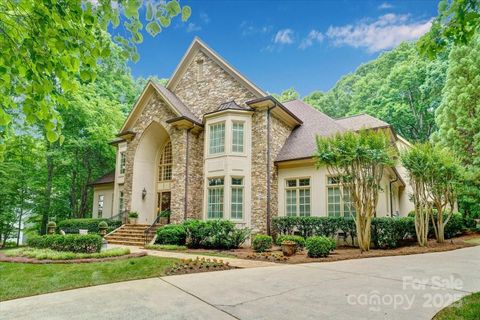 517 Kingsdown Court Waxhaw NC 28173