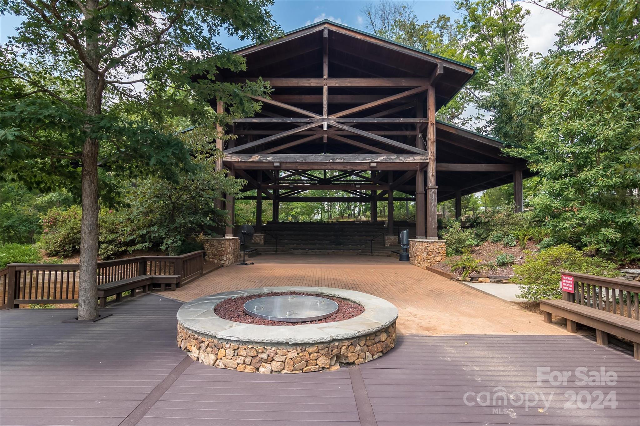 Tree Tops - Residential