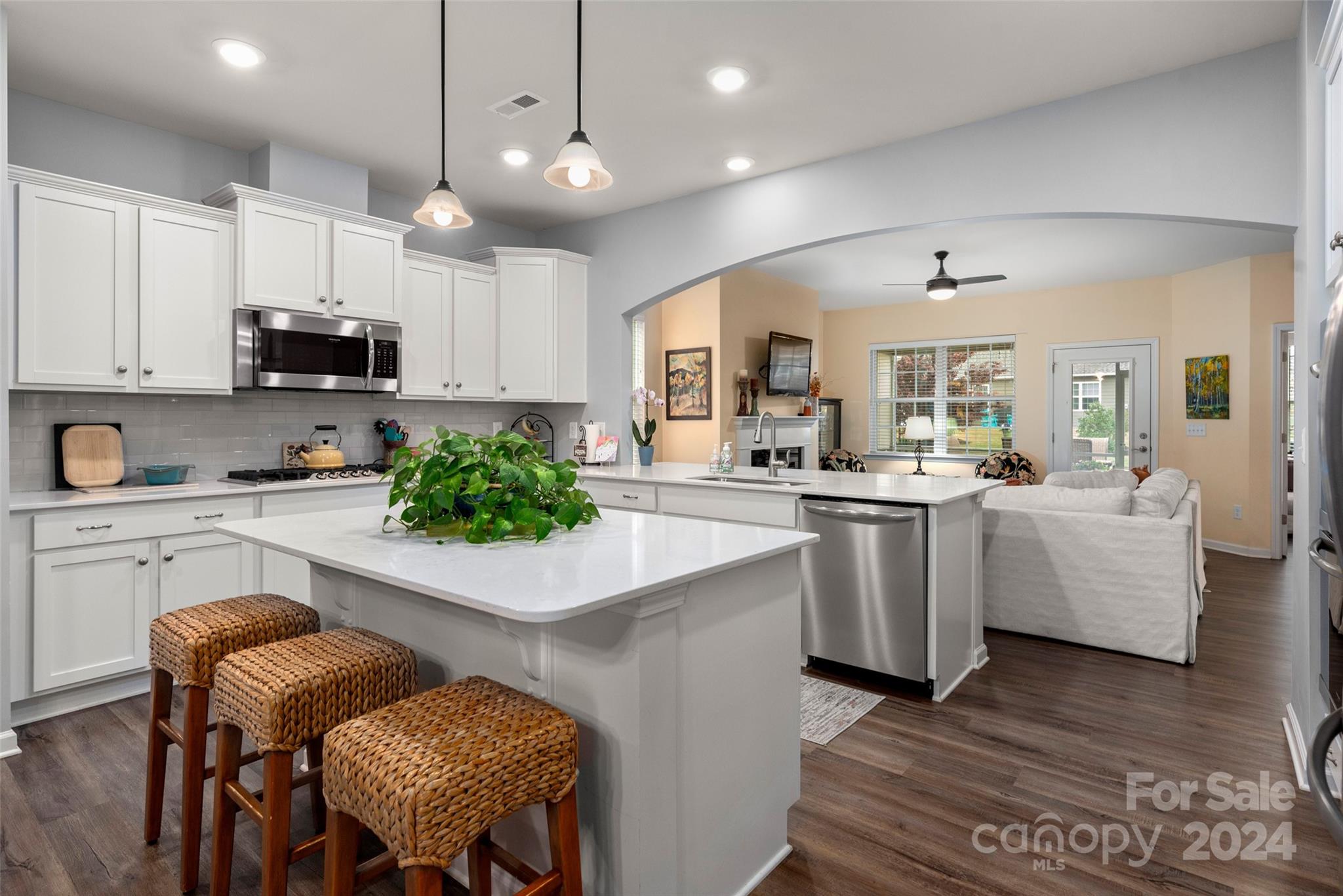 Tree Tops - Residential