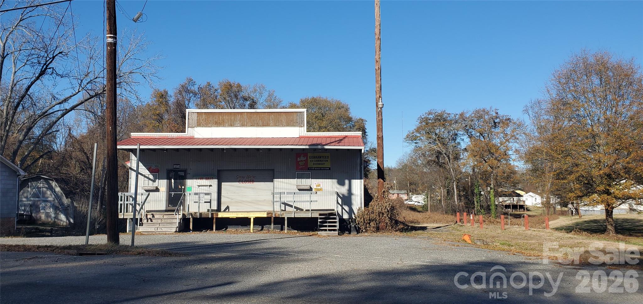 214 E Trade Street