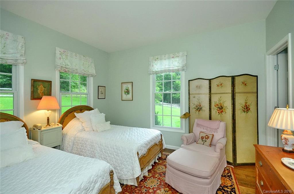 Las Praderas - Residential