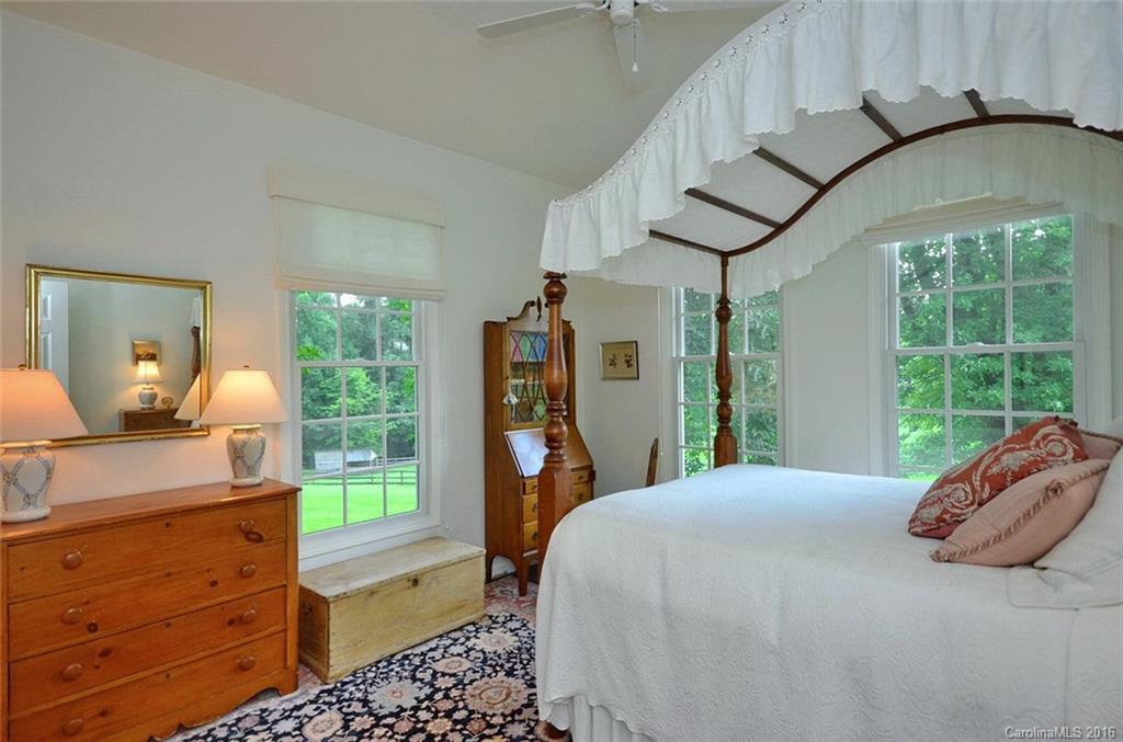 Las Praderas - Residential