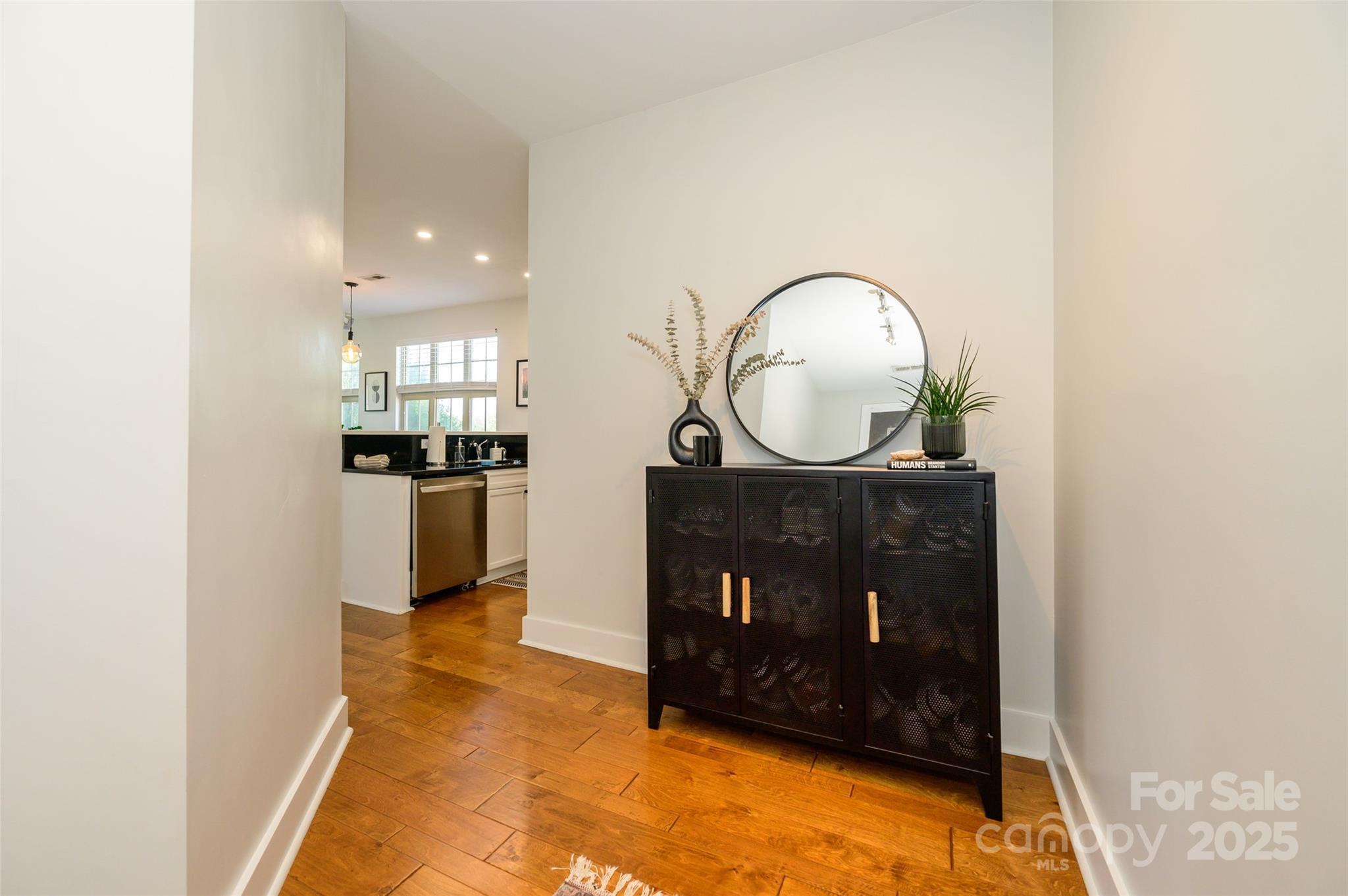 1101 W 1st Street 405
