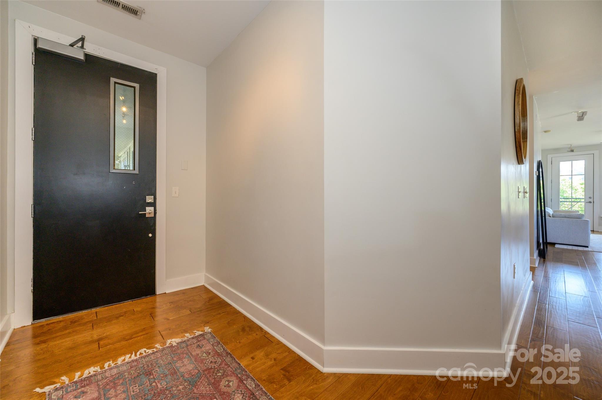 1101 W 1st Street 405