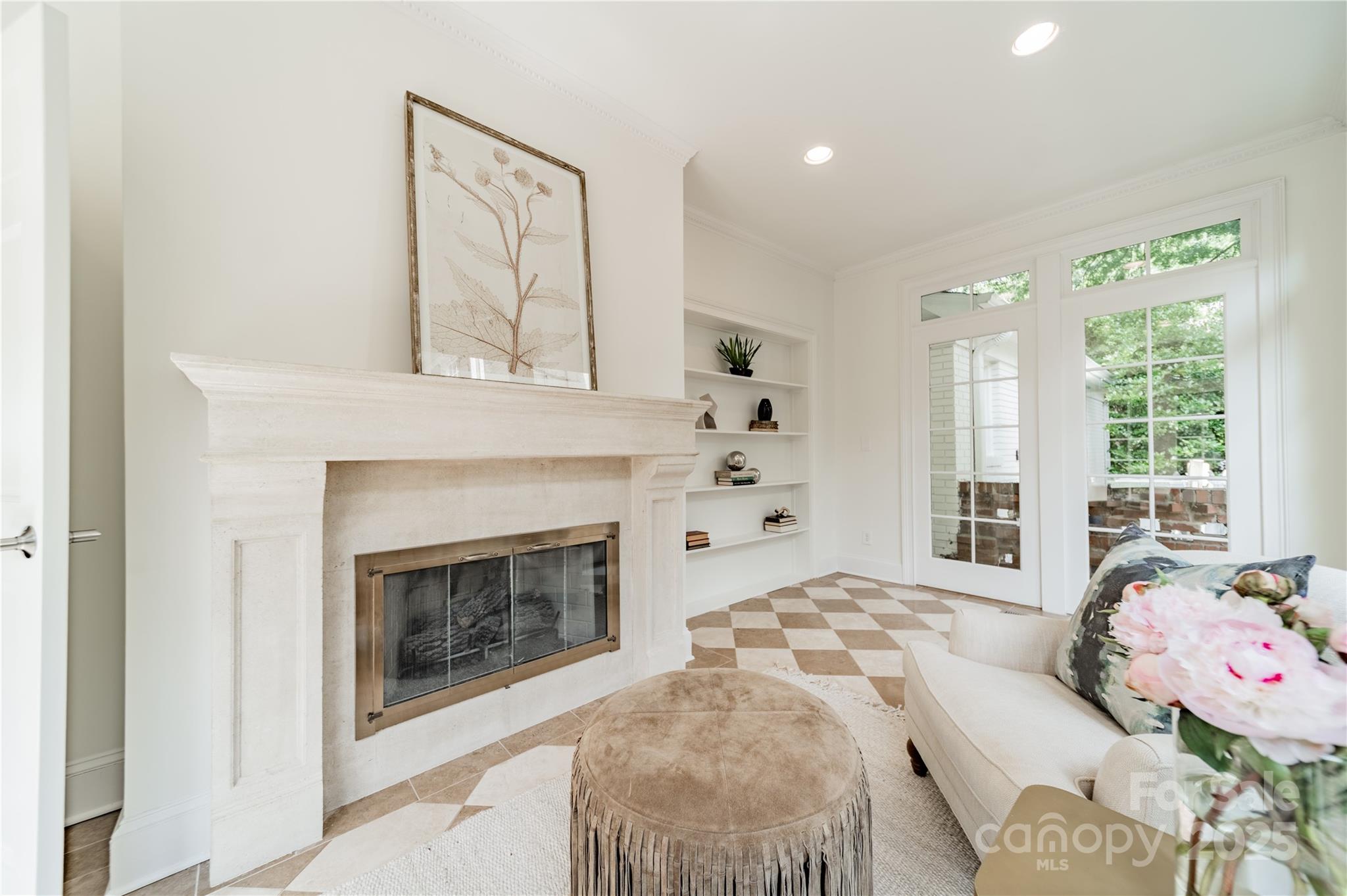 601 Cherokee Road