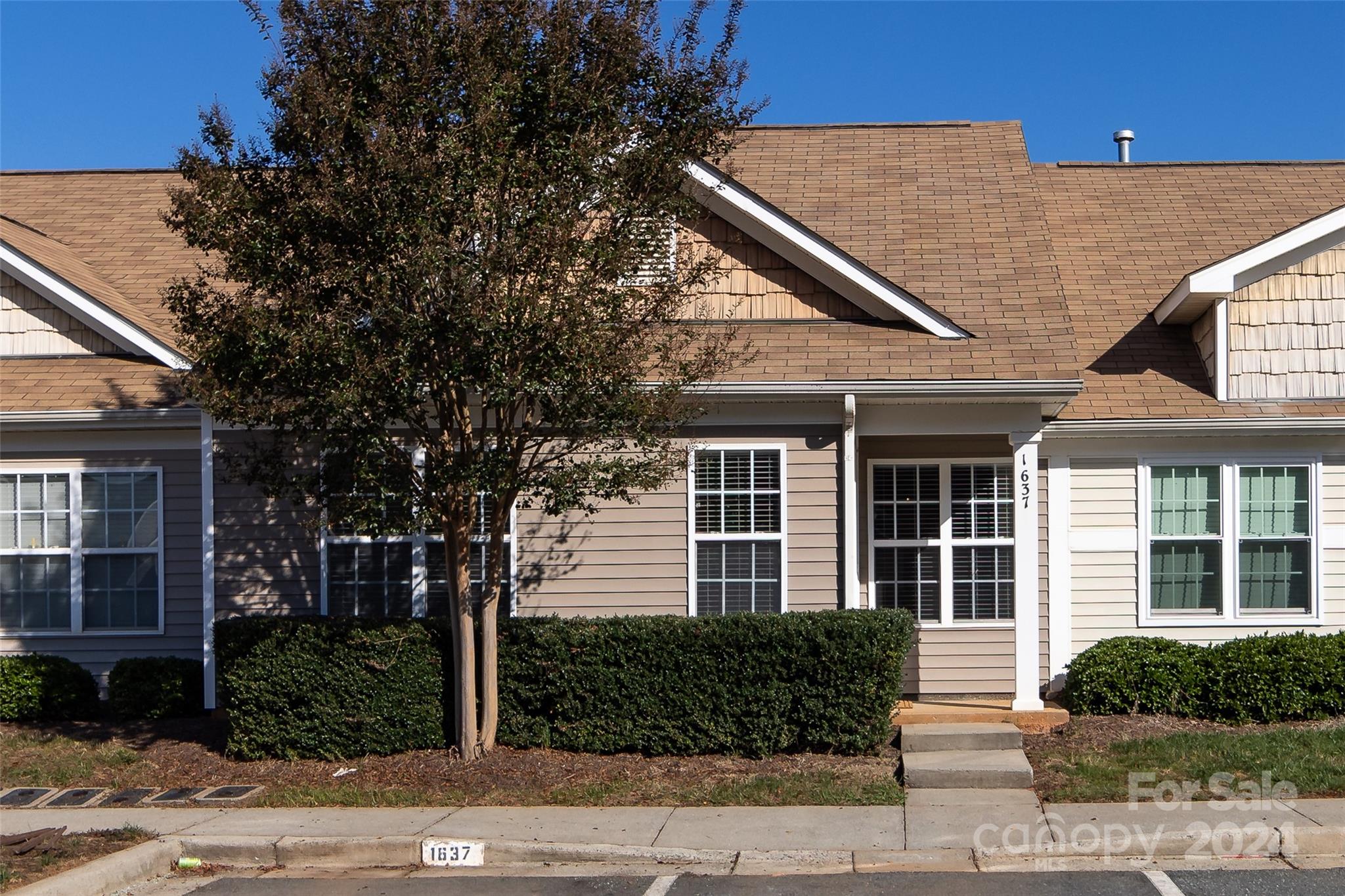 Brookchase - Residential