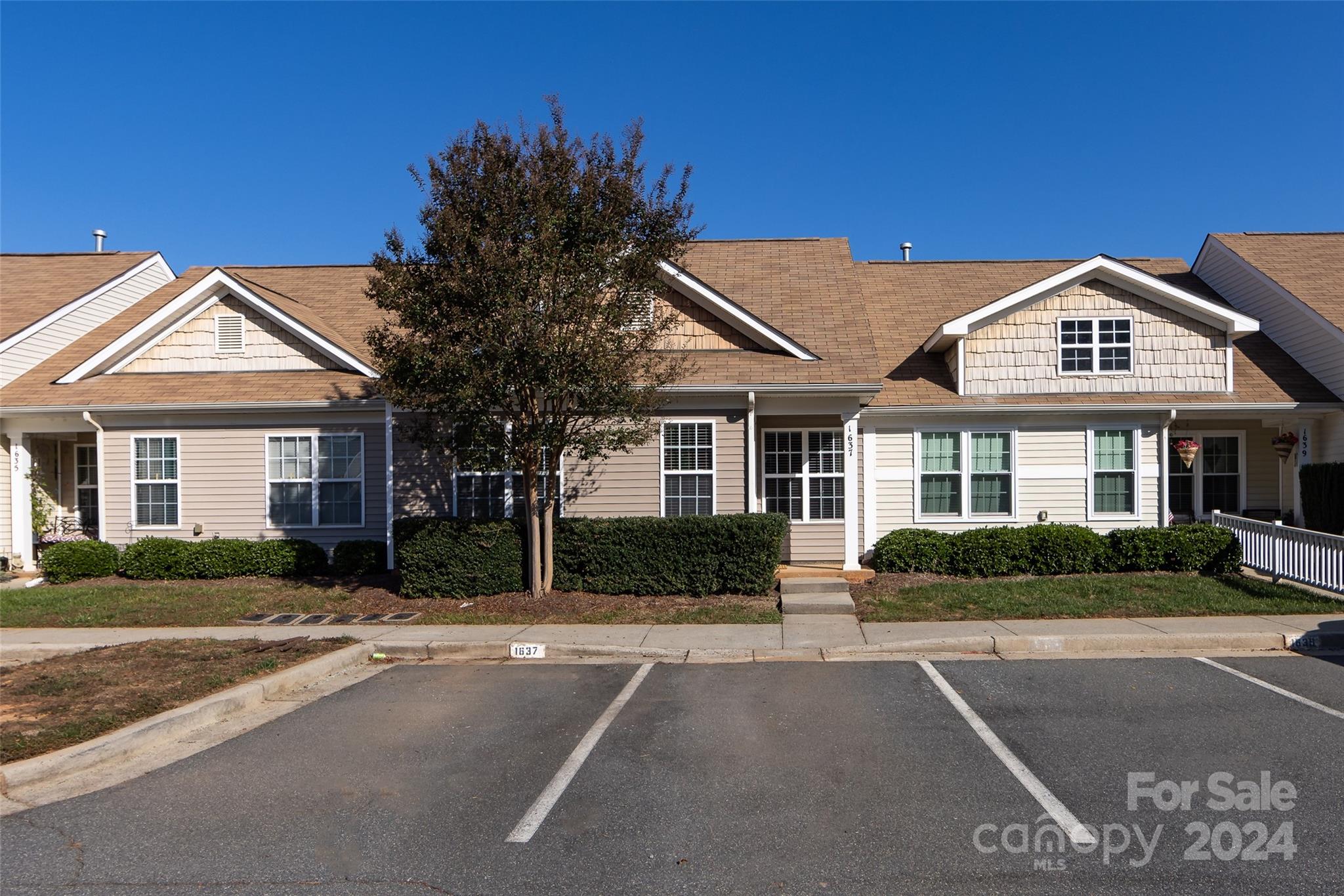 Brookchase - Residential