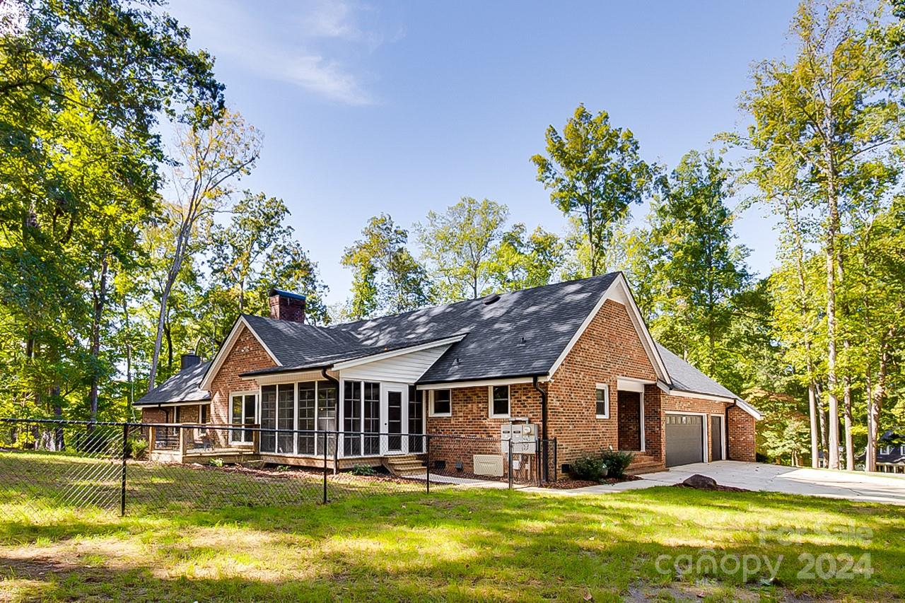 Cedar Creek - Residential