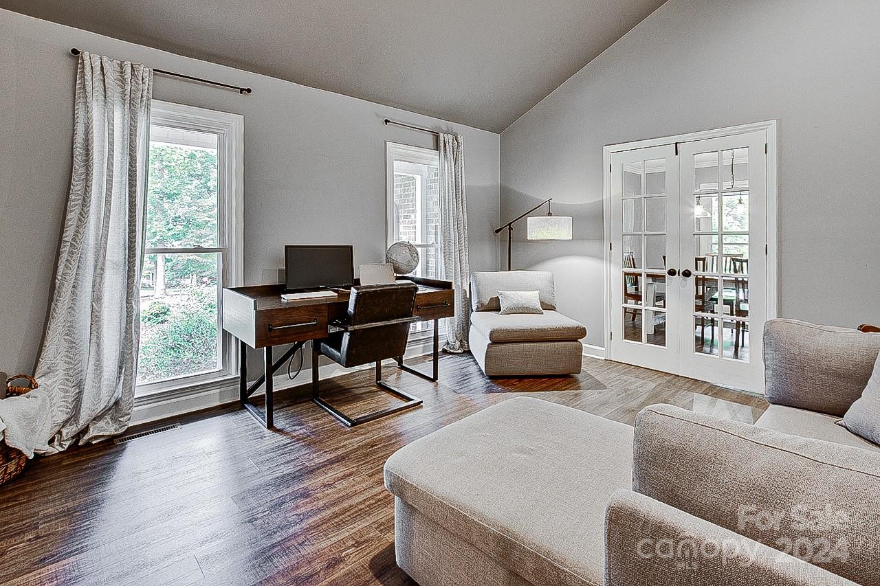 Cedar Creek - Residential