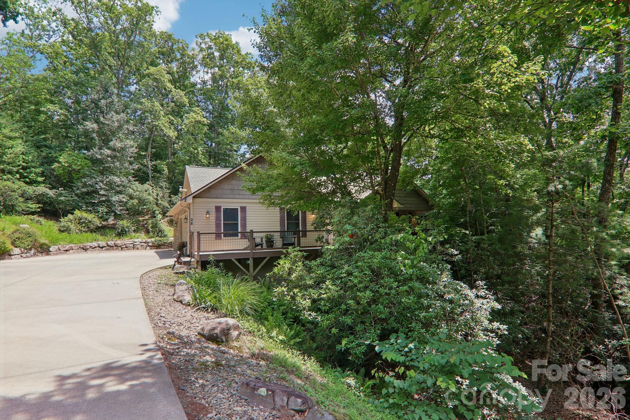 25 Arnie Drive