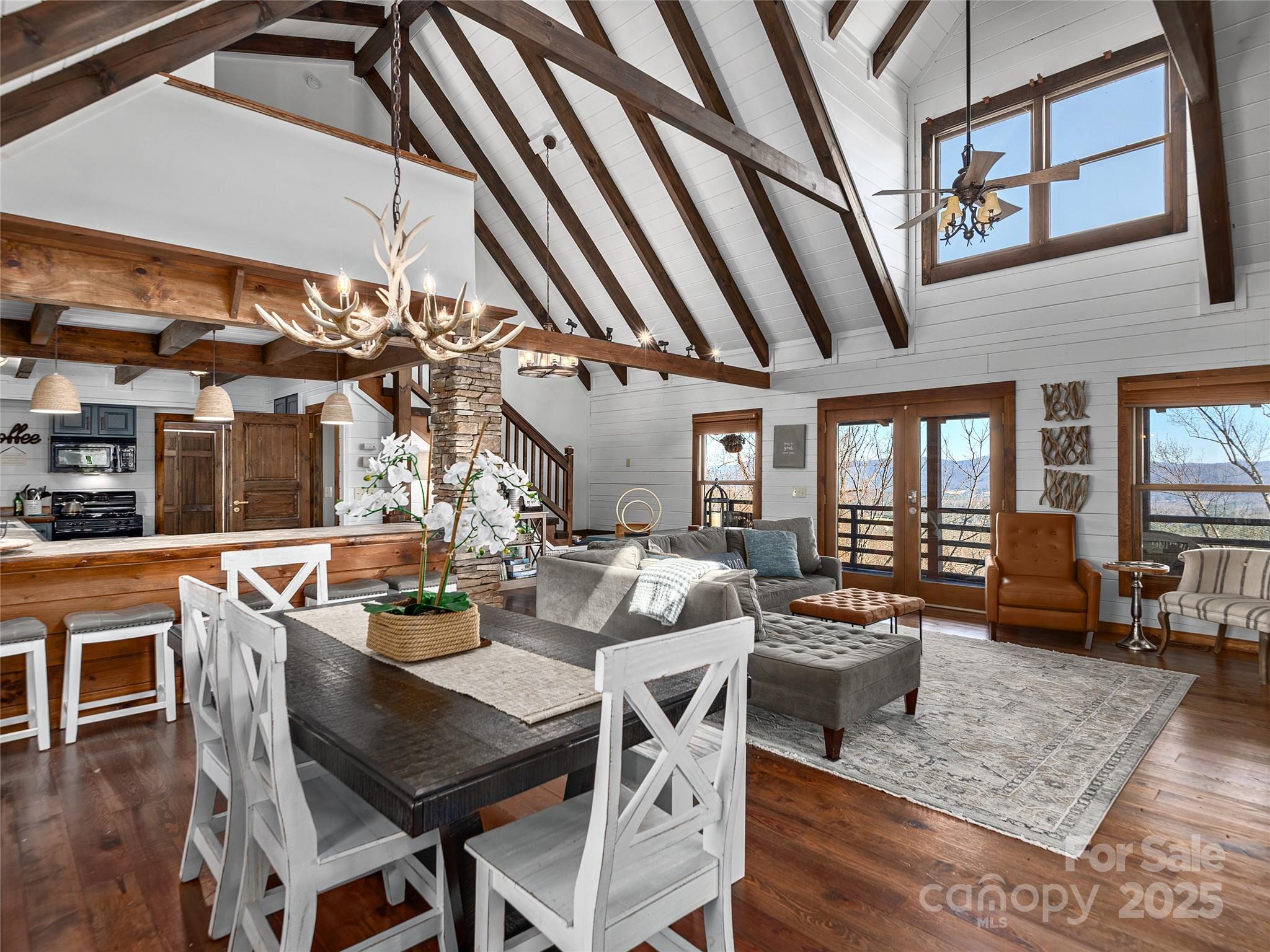 25 Crestwood Drive