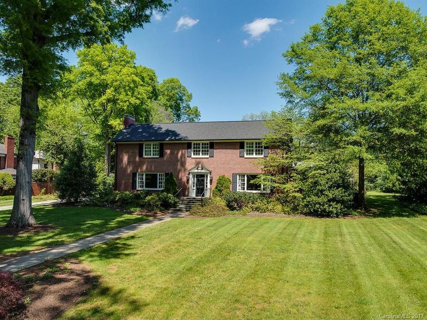 Beautiful flat 1 acre lot in the heart of Myers Park. Build your dream home or renovate existing home. The lot could possibly be subdivided. Tons of potential. Buyer to verify possible subdivision.