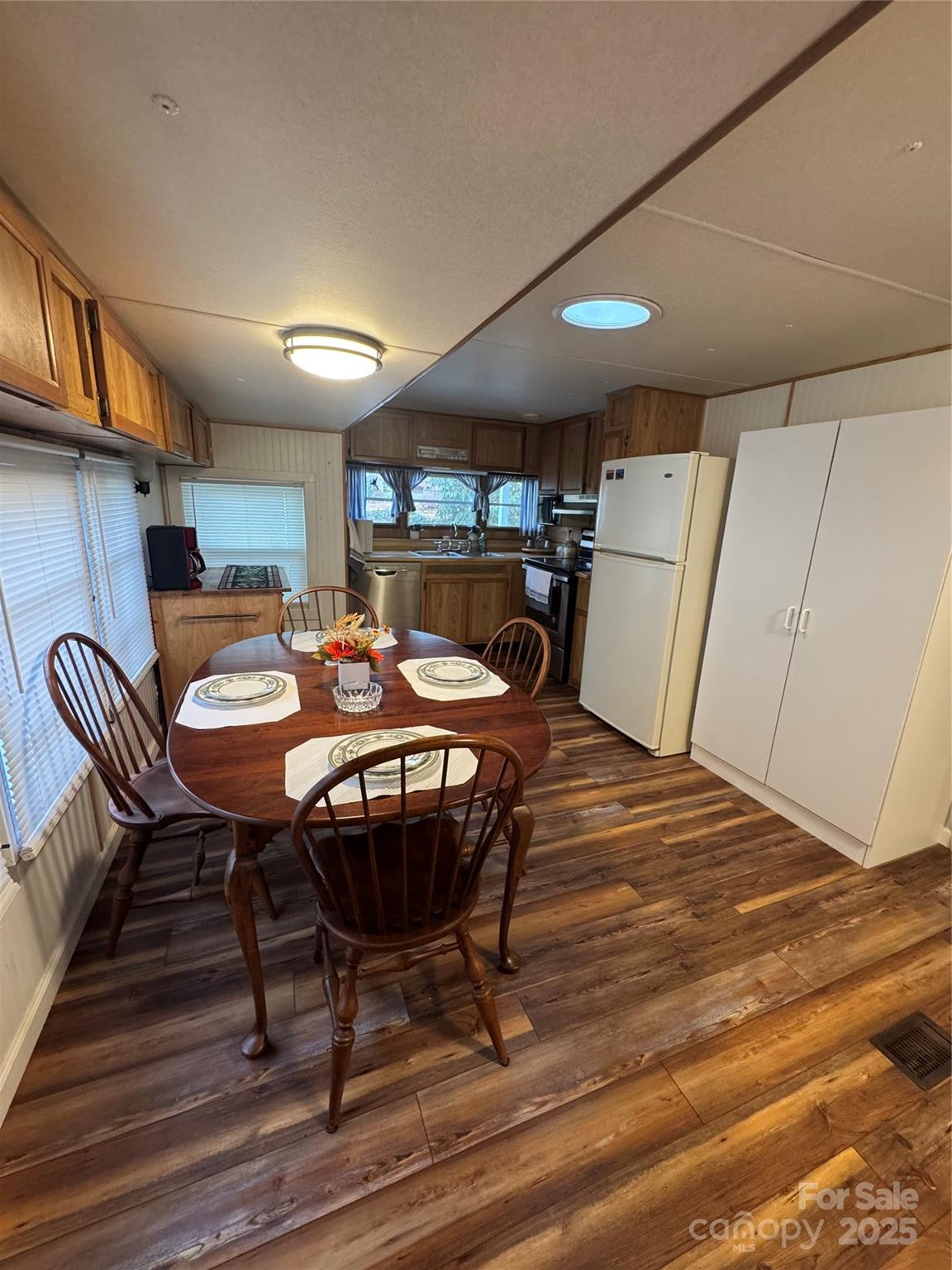 Linville Land Harbor - Residential