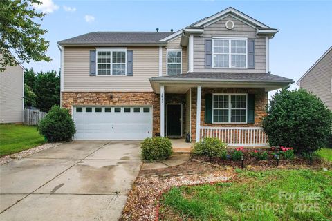 1911 Savannah Hills Drive Matthews NC 28105