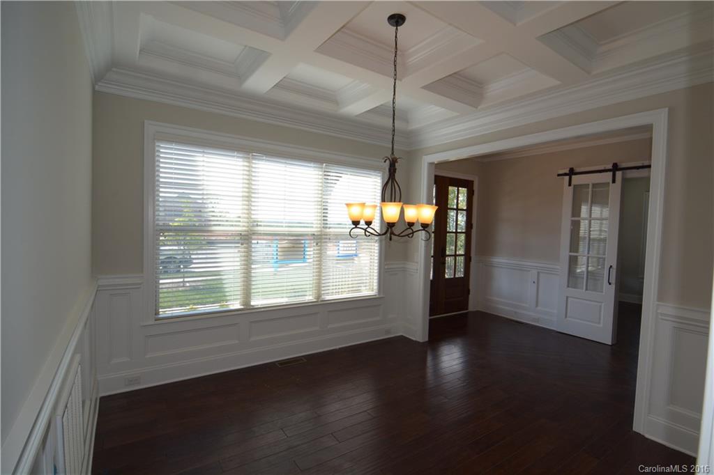 The Manors at Lake Ridge - Residential