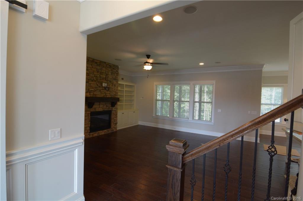 The Manors at Lake Ridge - Residential