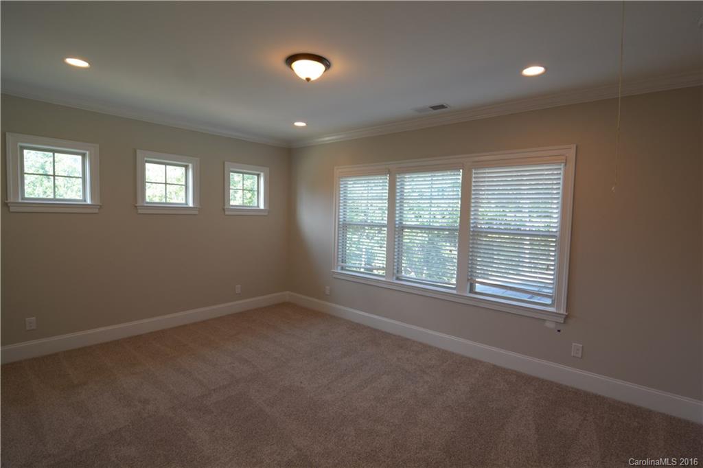 The Manors at Lake Ridge - Residential