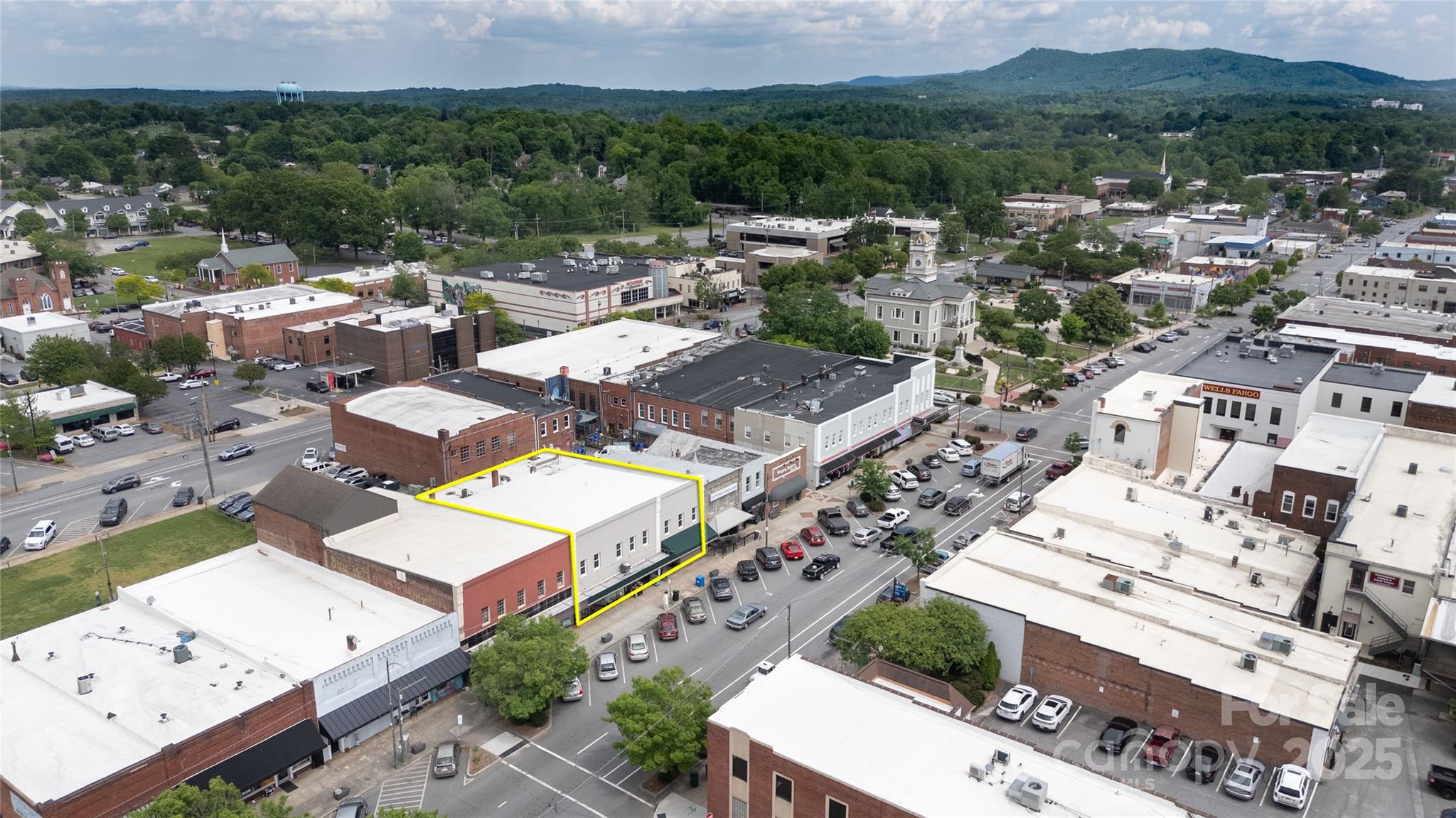 Morganton, North Carolina 28655, United States, ,Commercial,Under Contract,125407