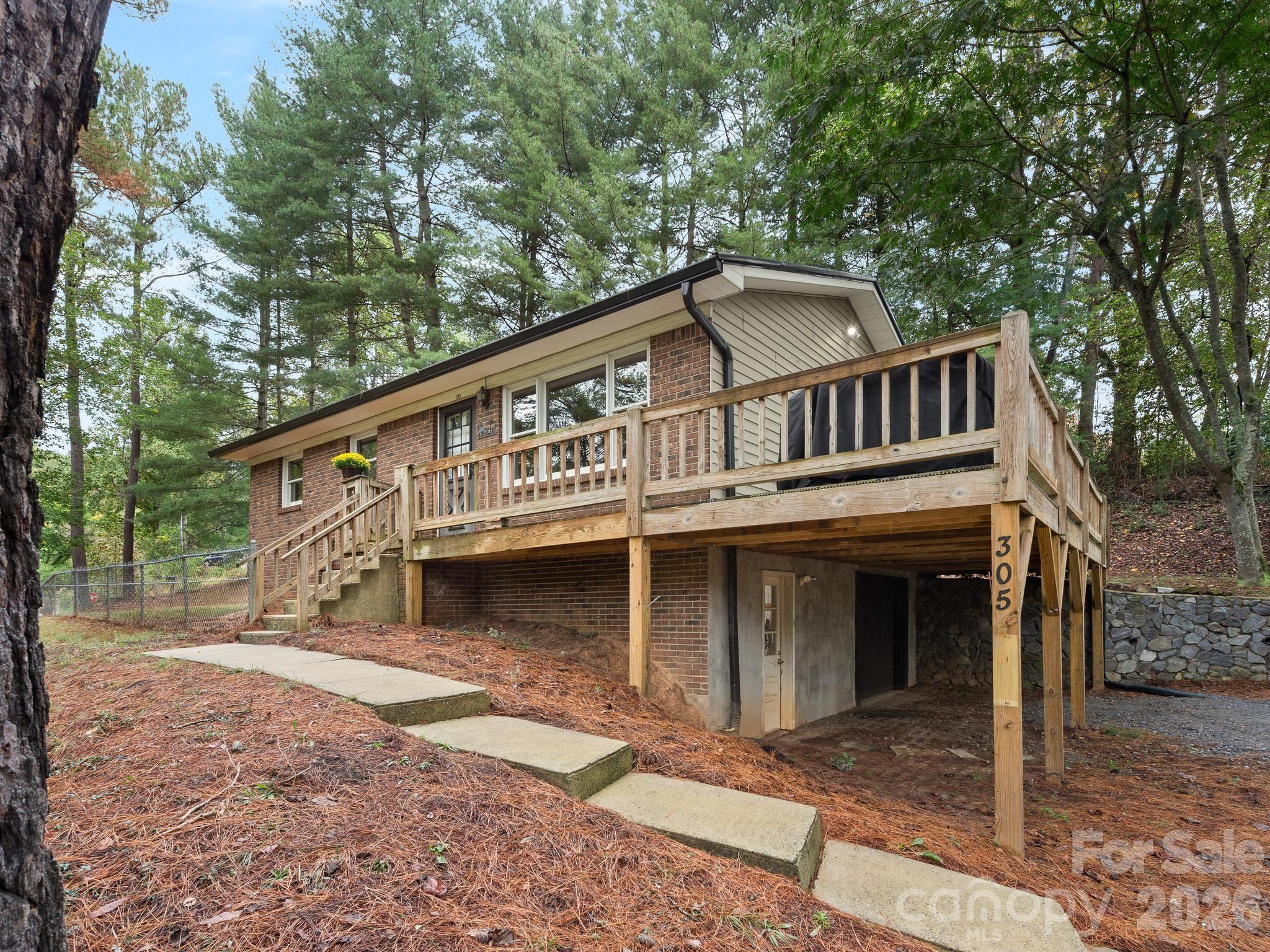 305 Youngs Cove Road