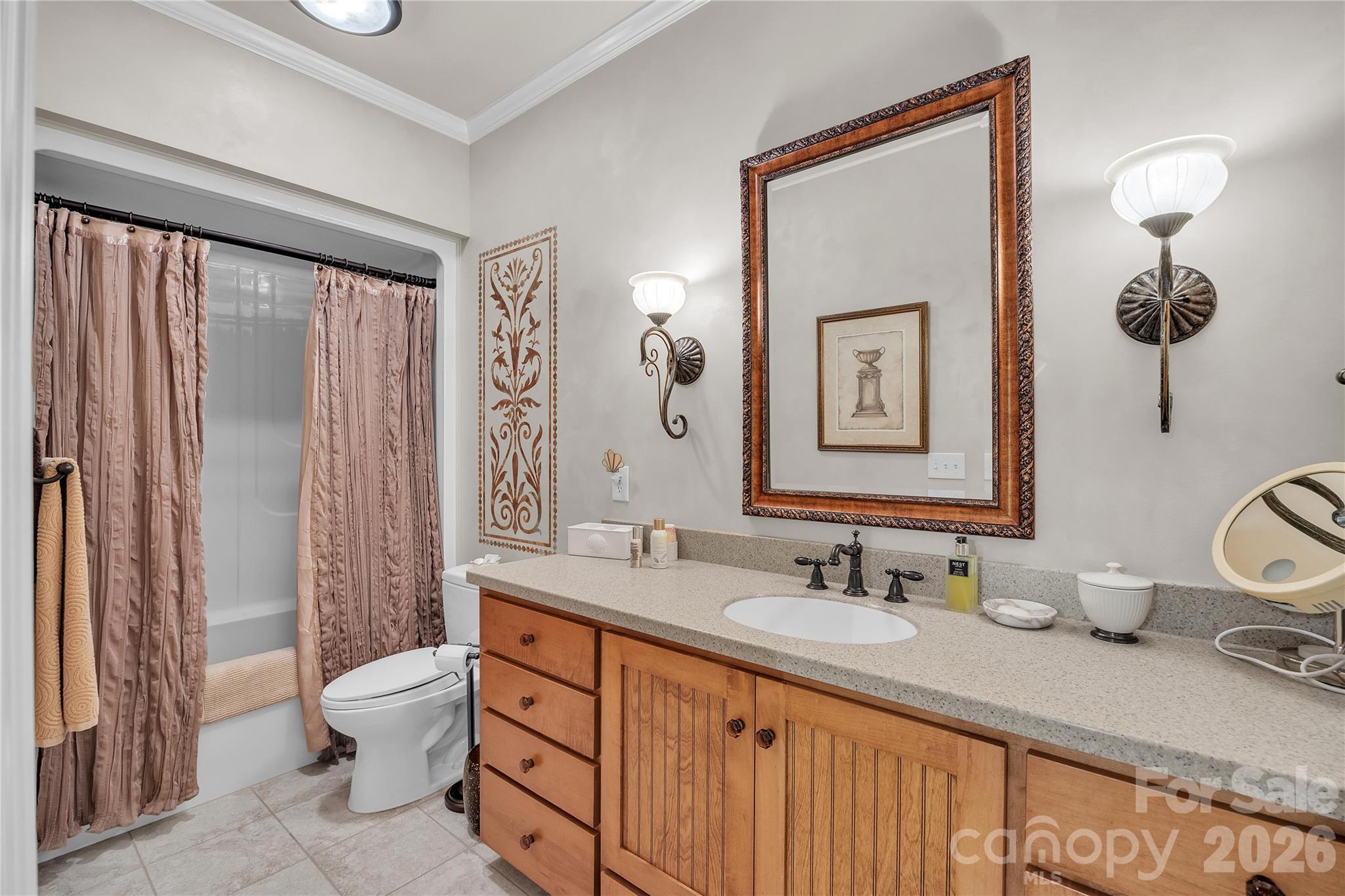 Country Club - Residential