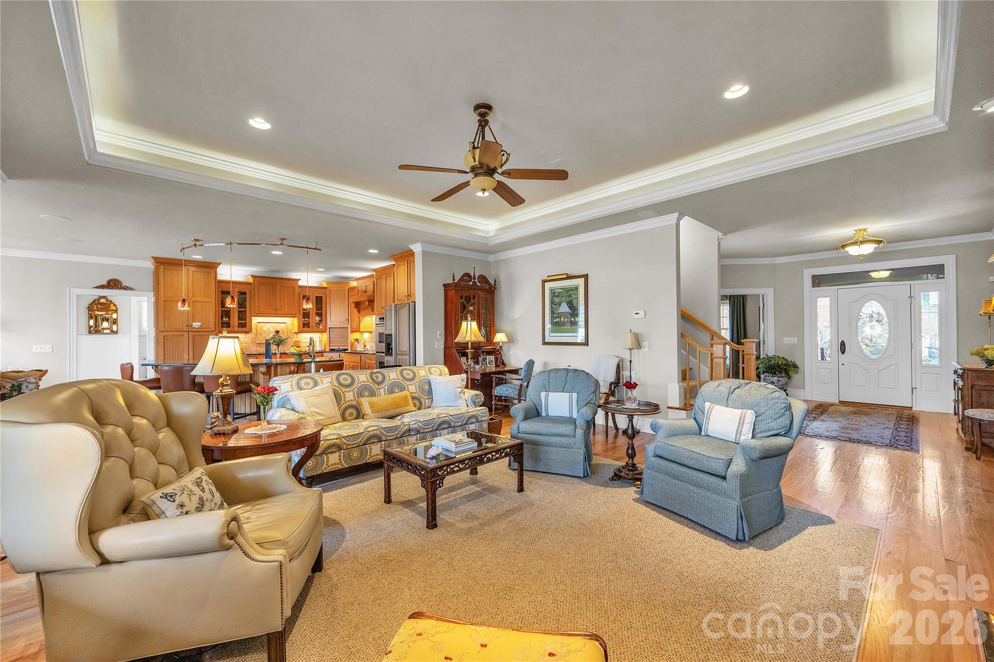 Country Club - Residential