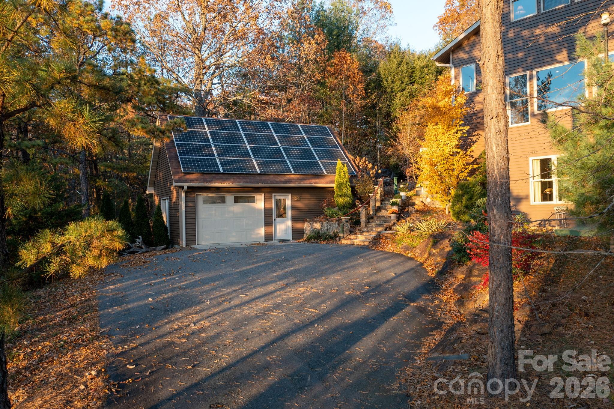 105 Avondale Heights Road