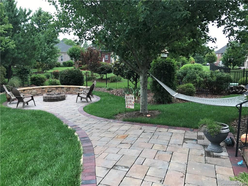 Emerald Lake - Residential