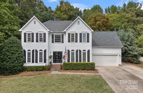 5500 Flowering Dogwood Lane Charlotte NC 28270