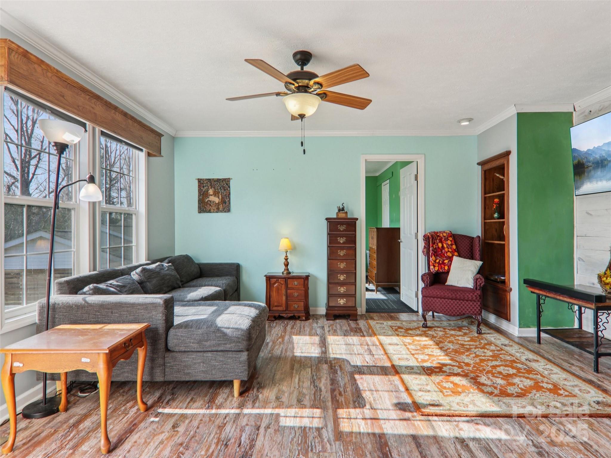 3195 N Clear Creek Road