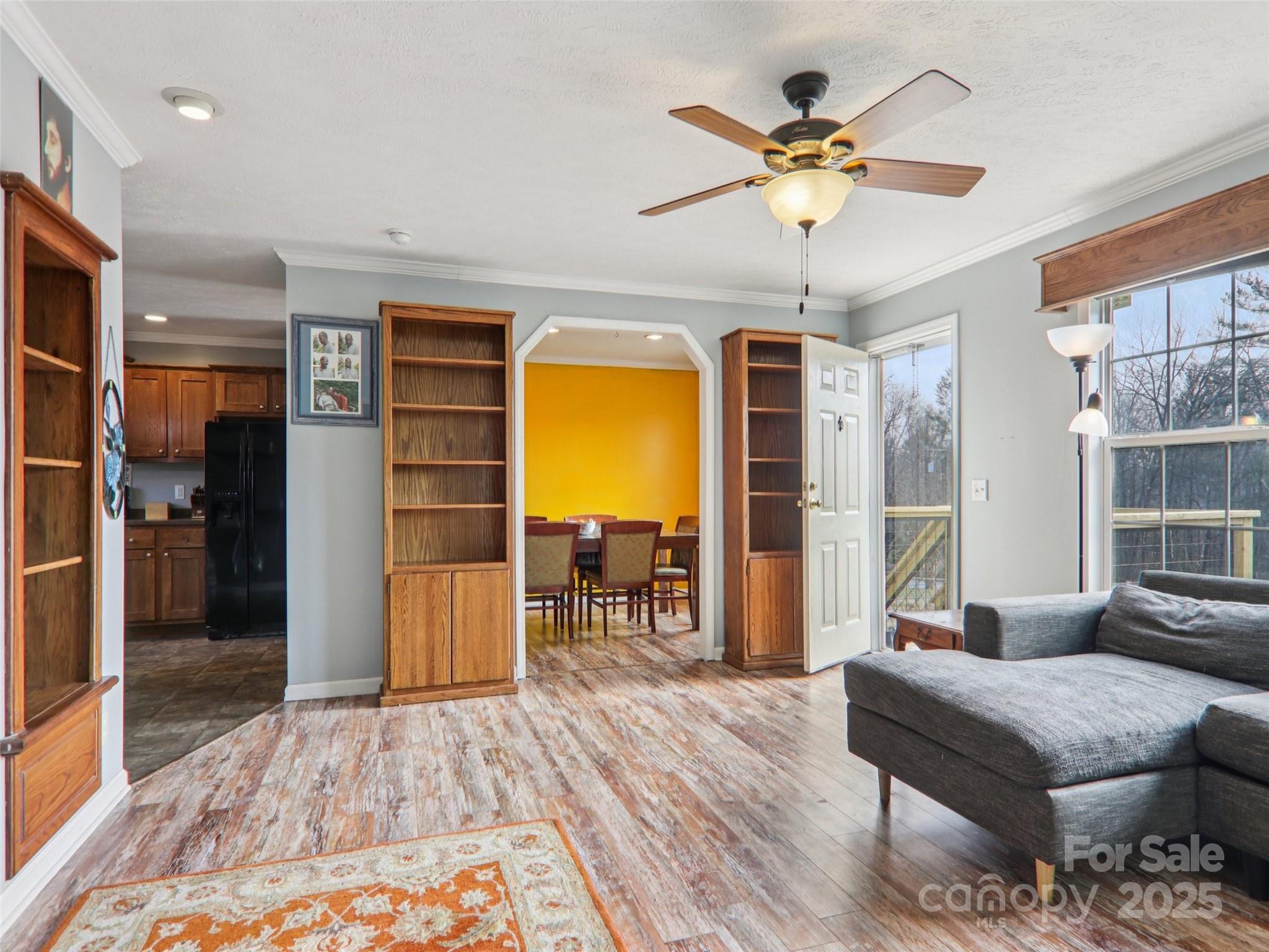 3195 N Clear Creek Road