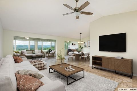 Photo of 140 Bent Tree Drive #3, Hendersonville, NC 28739 (MLS # 4276557)