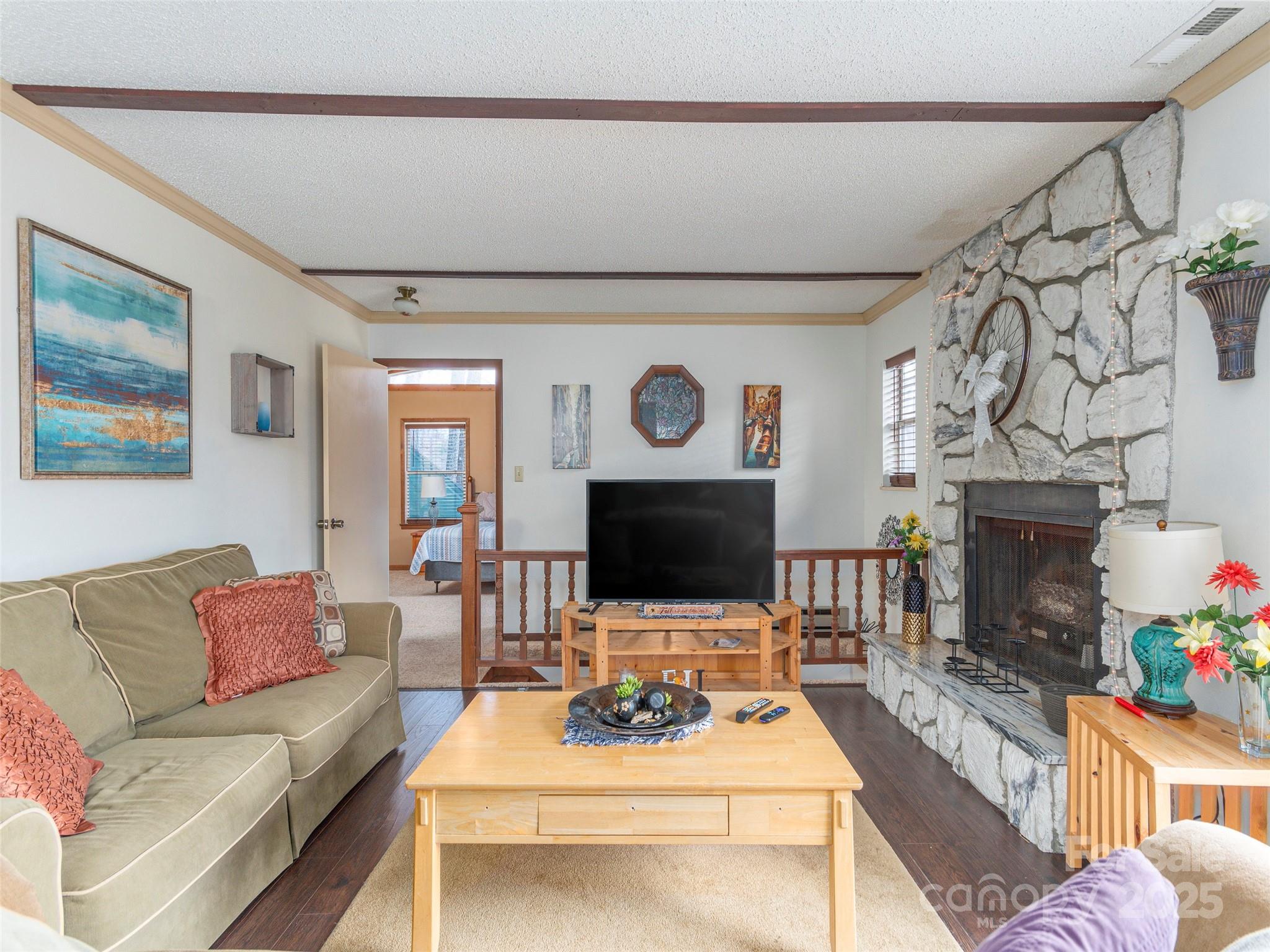 174 Pleasant Ridge Drive