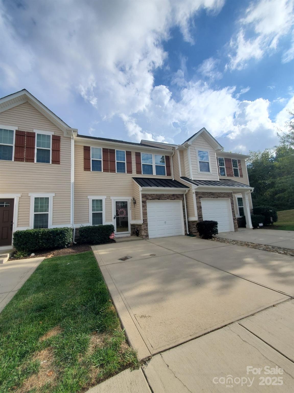 7537 Red Mulberry Way