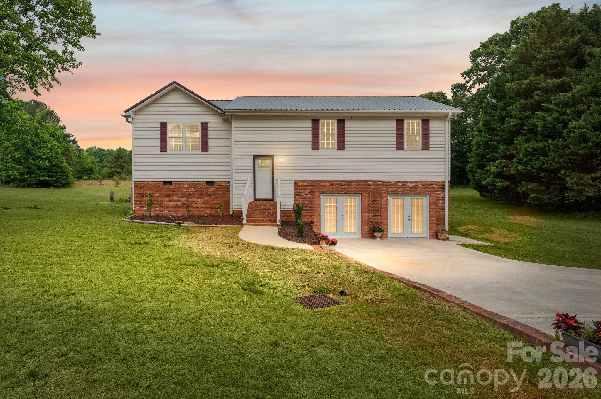 1833 Helmstetler Road, Lexington, NC, 27295