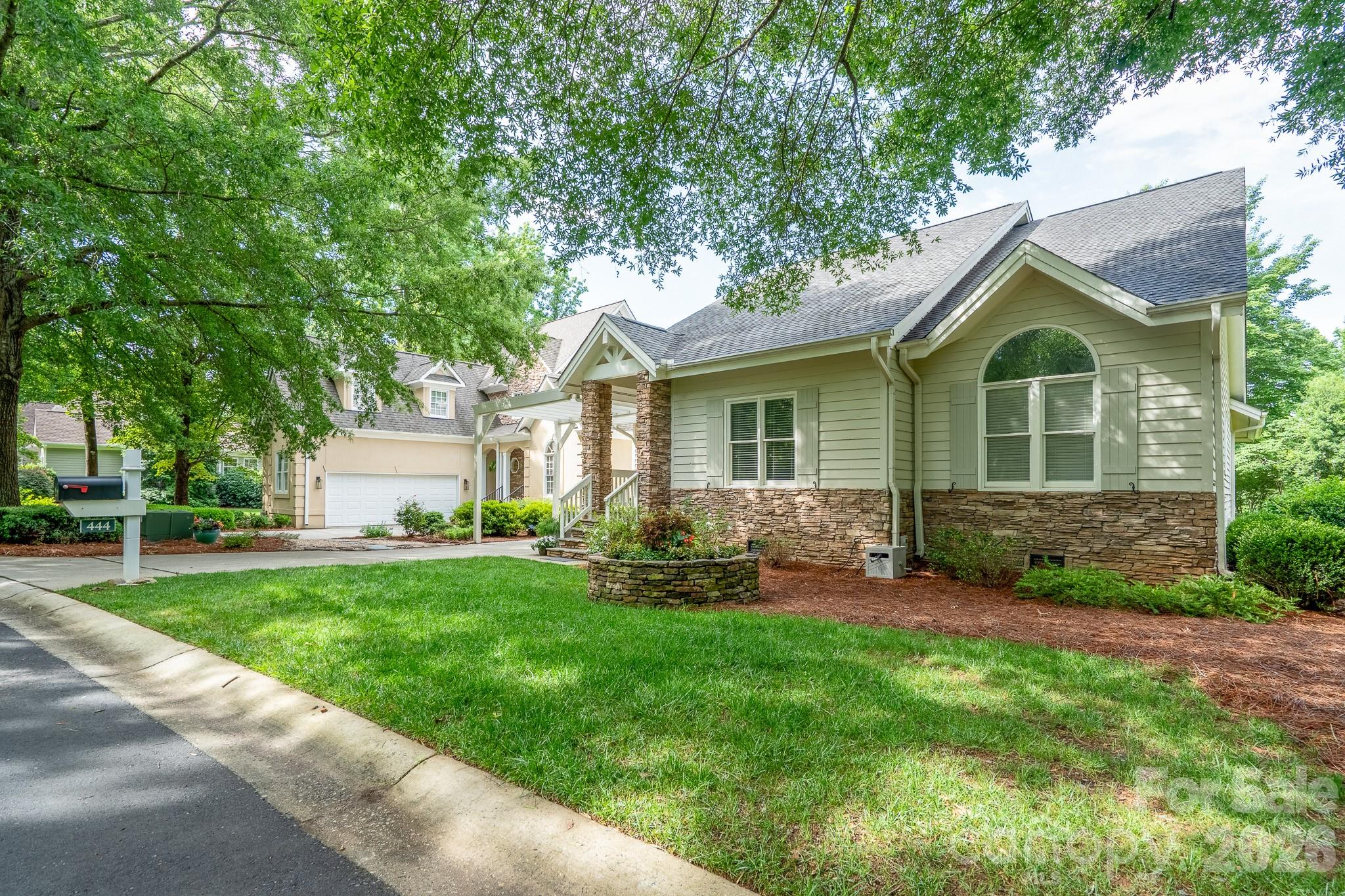 Uwharrie Point - Residential