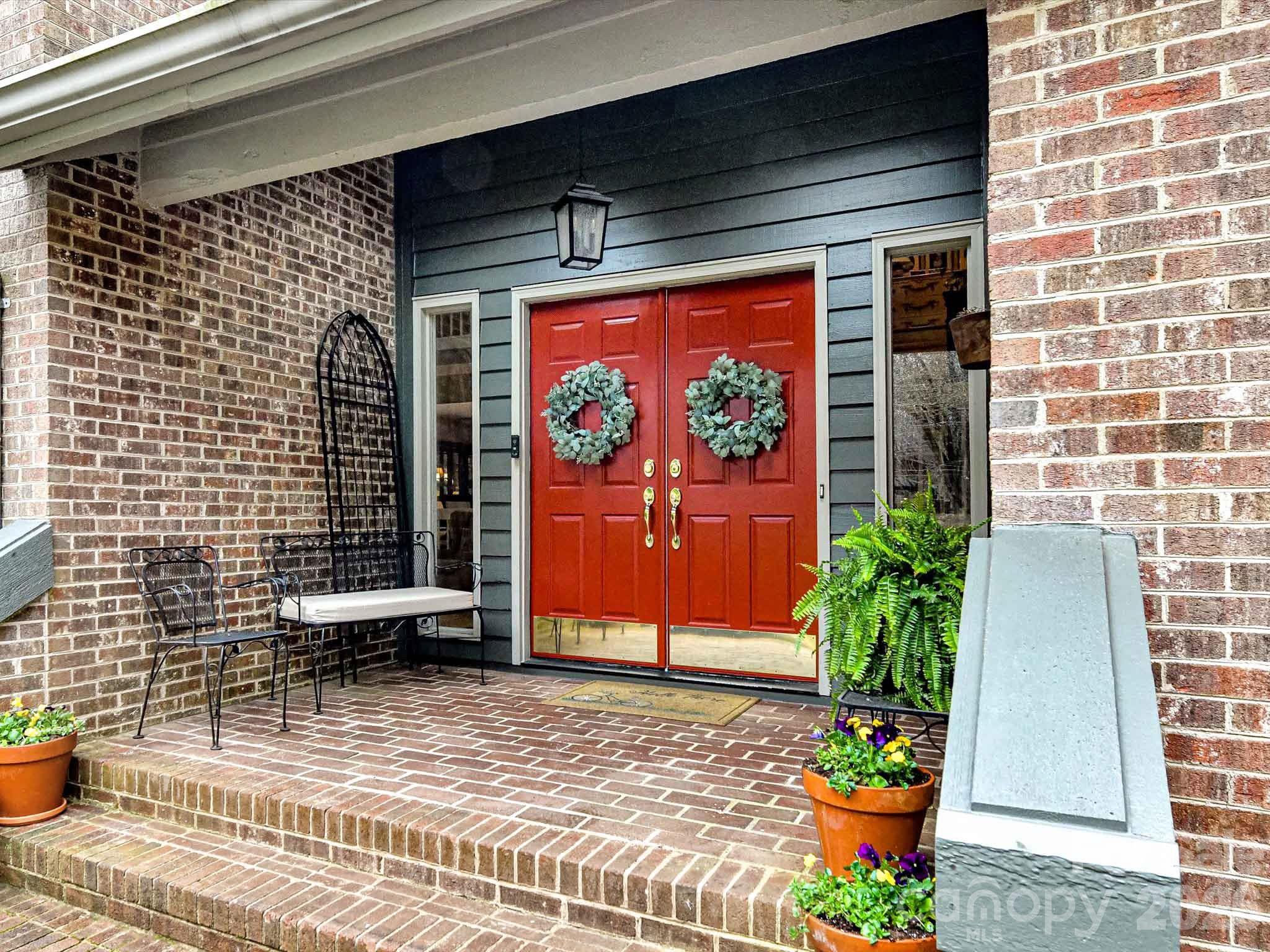 1109 Iverleigh Trail