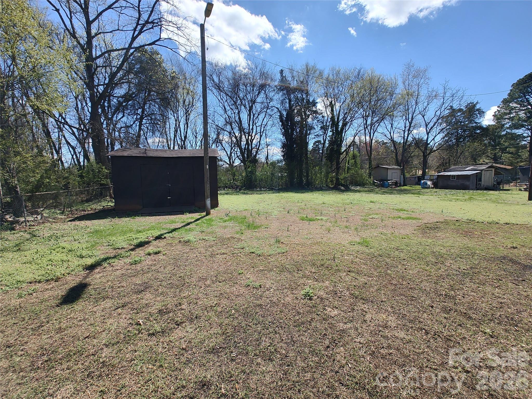 175 Leonard Road