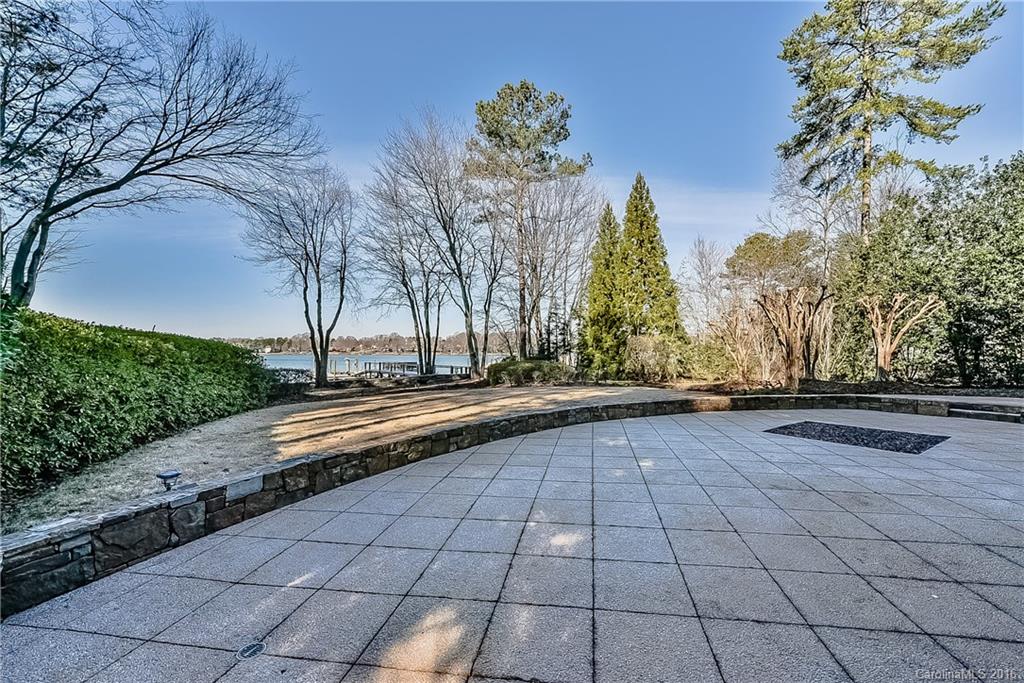 Malibu Pointe - Residential